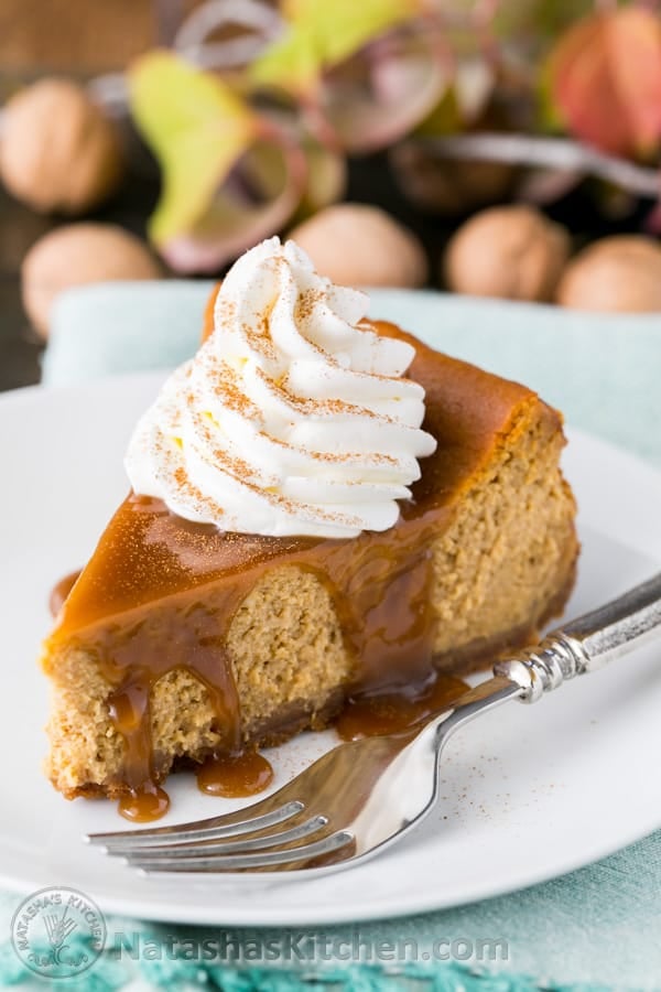 This pumpkin cheesecake recipe is easy and has just the right amount of pumpkin flavor @natashaskitchen