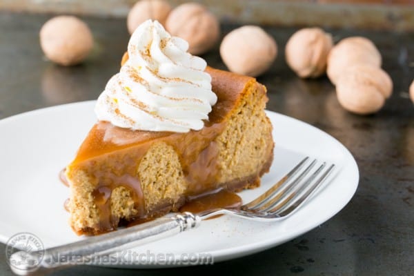 This pumpkin cheesecake recipe is easy and has just the right amount of pumpkin flavor @natashaskitchen